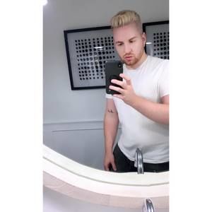 Meet your Posher, Mitchell